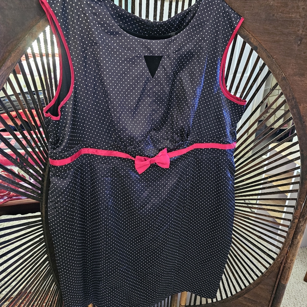 Black and white polkadot dress, RetroChic size 24W